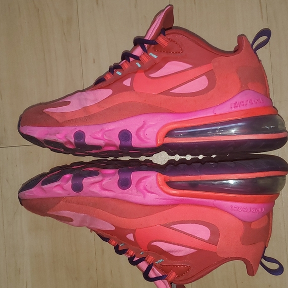 Nike Air Max 270 React - Picture 3 of 14